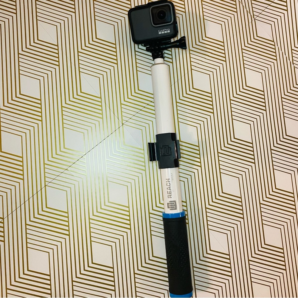 GoPole Reach—14-40" Extension Pole - Picture 2 of 4